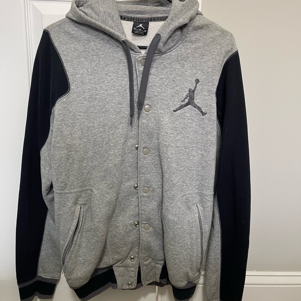 Jordan Gray and Black Men's Sweater